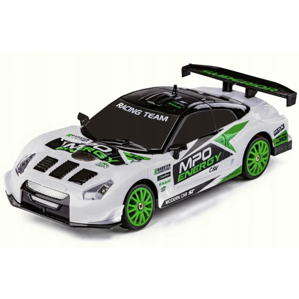 Машинка для дрифта на радіокеруванні 1:24 Nissan Skyline GT-R 4WD, біла