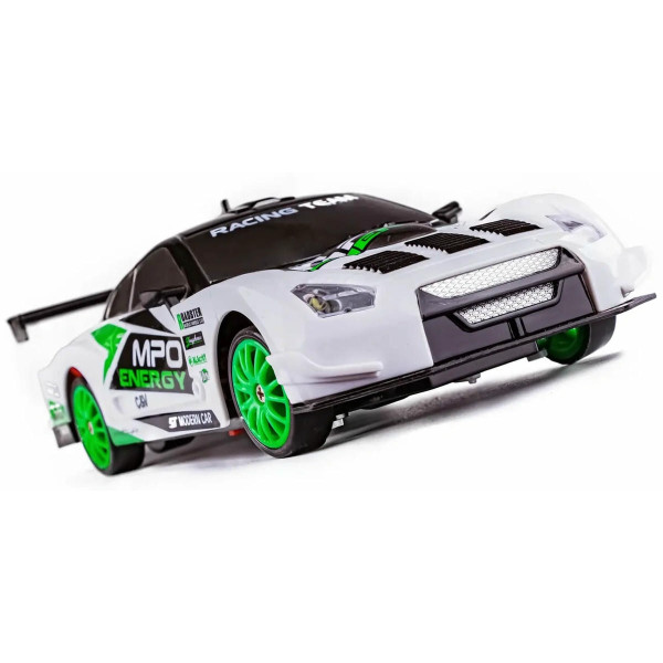 Машинка для дрифта на радіокеруванні 1:24 Nissan Skyline GT-R 4WD, біла