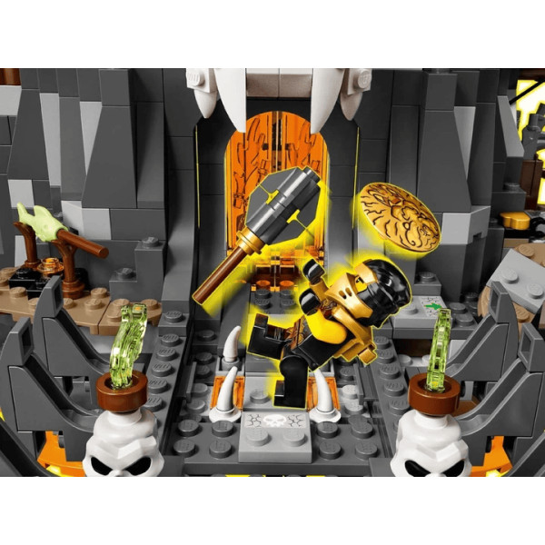 Конструктор NINJAGO Підземелля чаклуна-скелета 1171 деталь Нінзяго R1557